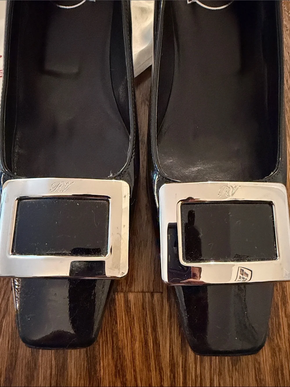 Roger Vivier patent pumps